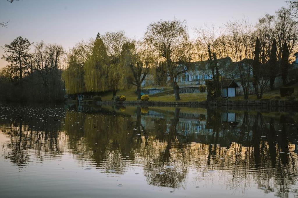 Le Chalet Du Bout Du Monde, En Bord De Riviere ! Grez-sur-Loing Kültér fotó