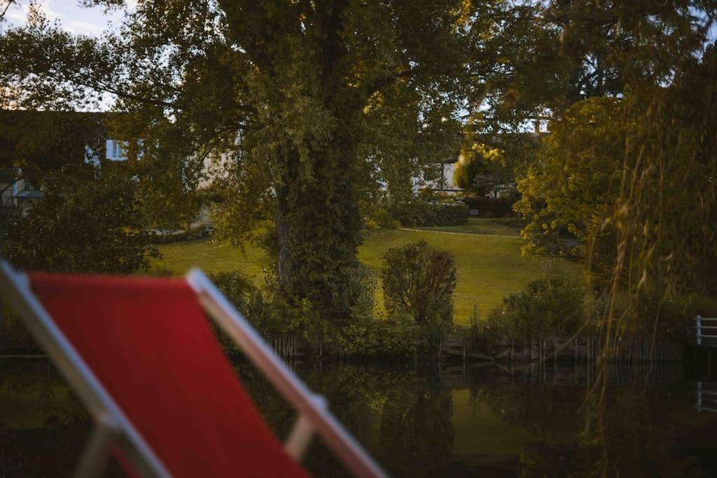 Le Chalet Du Bout Du Monde, En Bord De Riviere ! Grez-sur-Loing Kültér fotó